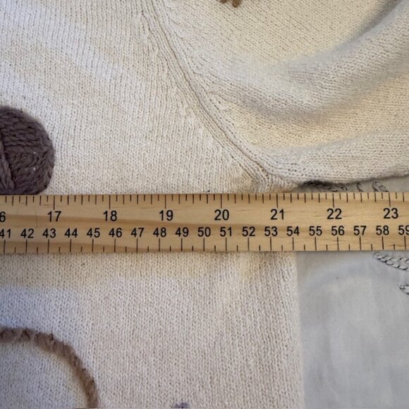 Vintage Women’s L White Button Cardigan Embroidered Knitting Sewing Cottagecore - Picture 6 of 11